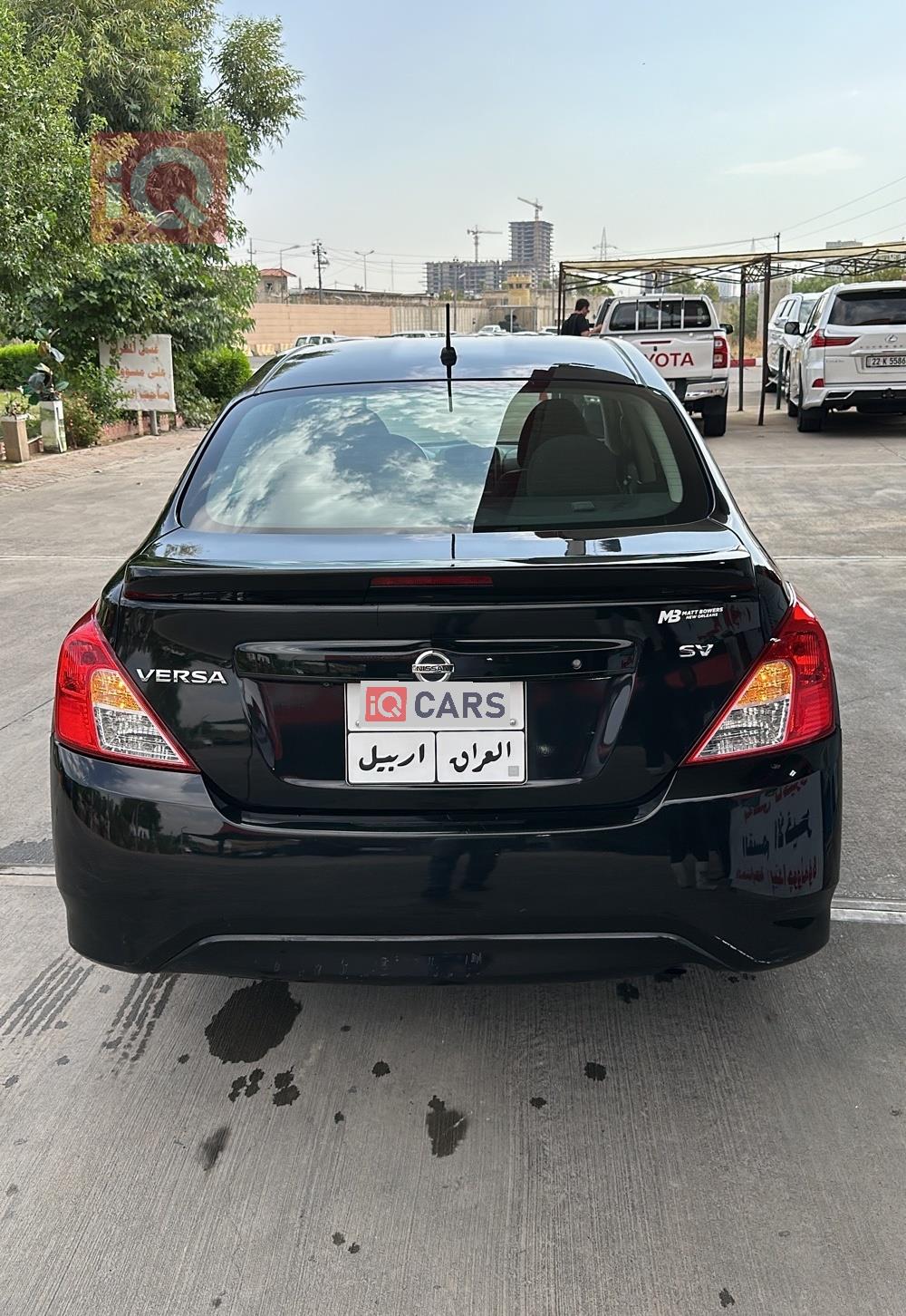 نیسان ڤێرسا